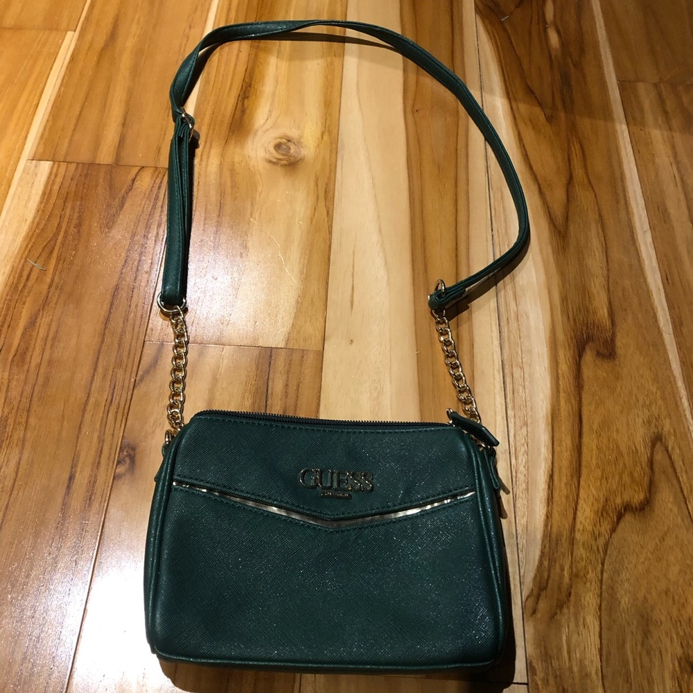 Guess Bag - Picture 2 of 4